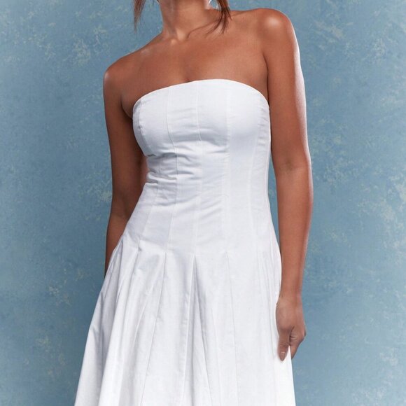 White Elegant Women's Corset Bust Pleated Bandeau Maxi Dress - Picture 4 of 5